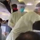 Проверка пассажиров самолета на новый китайский вирус попала на видео