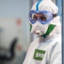 Несколько регионов России смягчили введенные из-за коронавируса ограничения