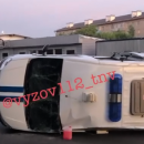 Соцсети: в Казани полицейский автомобиль перевернулся после столкновения с иномаркой