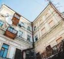 На Ярославом Валу застройщик пристроил к историческому зданию 5 этажей под землей