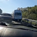 Под Казанью легковушка врезалась в пассажирский автобус. Пострадали шесть человек