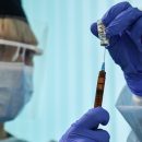 Россия предложила скомбинировать «Спутник V» и оксфордскую вакцину