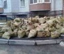 Киевлян штрафуют за строительный мусор во дворах