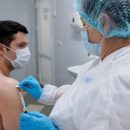 Россиянам предложили давать отгул после вакцинации от коронавируса