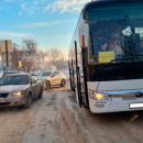 В Казани поймали водителя, который высадил детей из автобуса прямо на дорогу