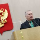 Жириновский призвал наградить отказавшихся преклонить колени перед ЛЧ судей