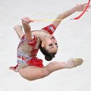 Российская гимнастка Дина Аверина выиграла три золота на чемпионате Европы