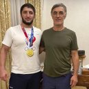 Депутат Госдумы подарил олимпийскому чемпиону миллион долларов