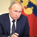 Путин заявил о недопустимости сценариев цветных революций в России