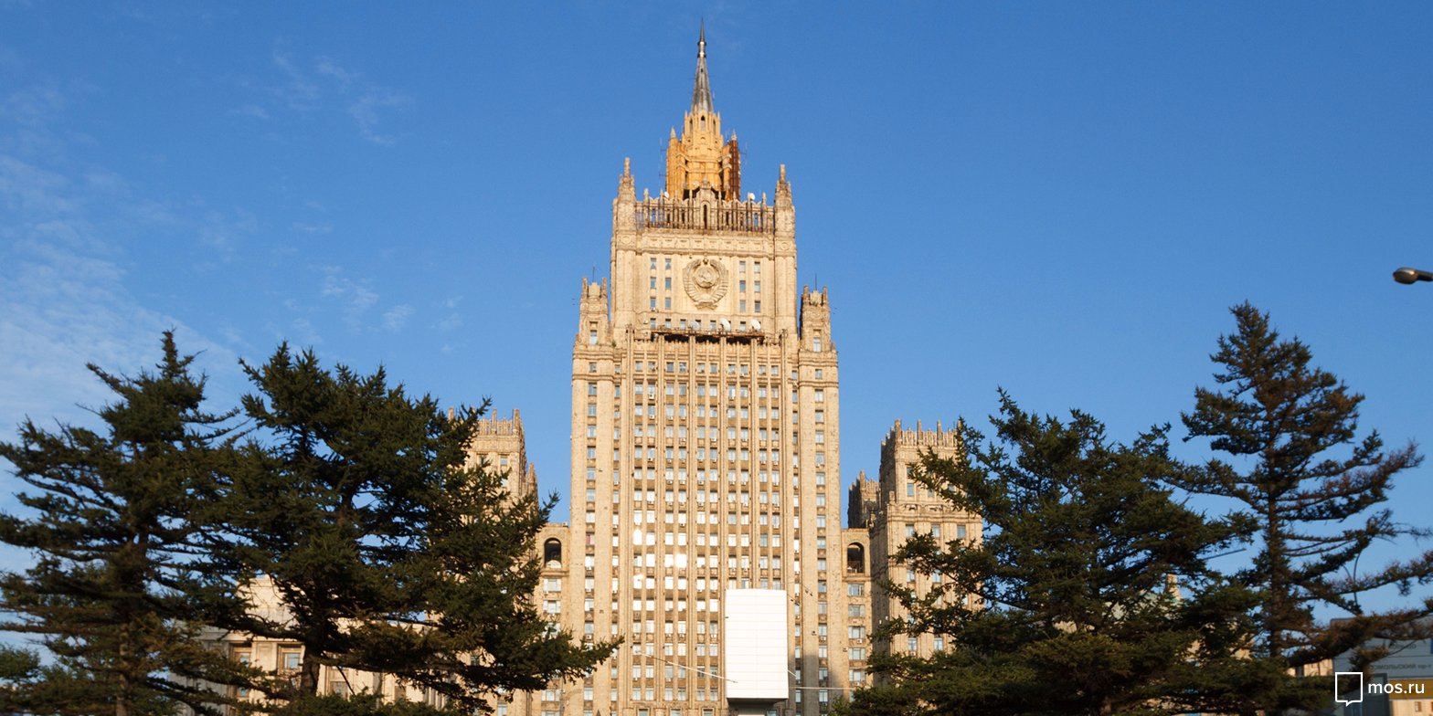 Завершена реставрация правого крыла здания МИД Завершена реставрация правого крыла здания МИД