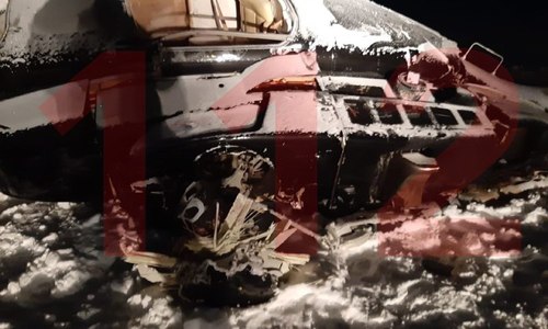 Страшные кадры. Появились видео и фото разбившегося под Казанью вертолета Хайруллина Страшные кадры. Появились видео и фото разбившегося под Казанью вертолета Хайруллина