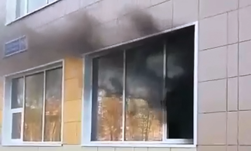 В МЧС назвали предварительную причину пожара в казанском лицее №186 В МЧС назвали предварительную причину пожара в казанском лицее №186