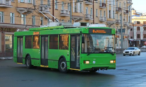 В Казани из-за снегопада встали троллейбусы В Казани из-за снегопада встали троллейбусы