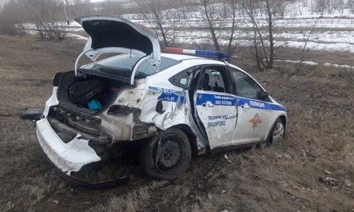 Соцсети: в Татарстане экипаж ДПС попал в серьезную аварию Соцсети: в Татарстане экипаж ДПС попал в серьезную аварию