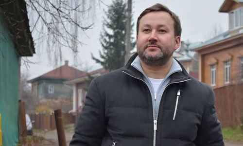 Зять Сечина поставит в Казани памятник Мустаю Кариму Зять Сечина поставит в Казани памятник Мустаю Кариму