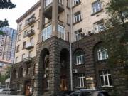 Мошенники присвоили здание на улице Банковой Мошенники присвоили здание на улице Банковой