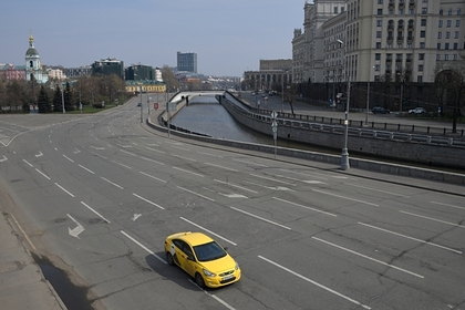Избитой таксистом москвичкой оказалась дочь бывшего мужа Елены Берковой Избитой таксистом москвичкой оказалась дочь бывшего мужа Елены Берковой