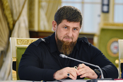 Кадыров похвалил силовиков за избиение нарушителя карантина в Чечне Кадыров похвалил силовиков за избиение нарушителя карантина в Чечне