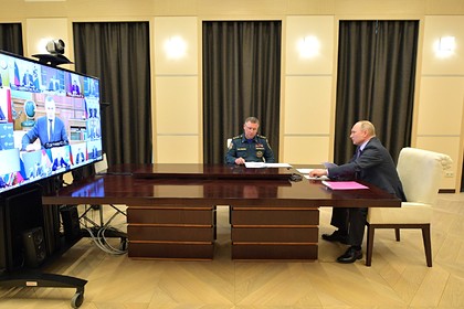 Путин заявил о риске возникновения наводнений и пожаров в России Путин заявил о риске возникновения наводнений и пожаров в России