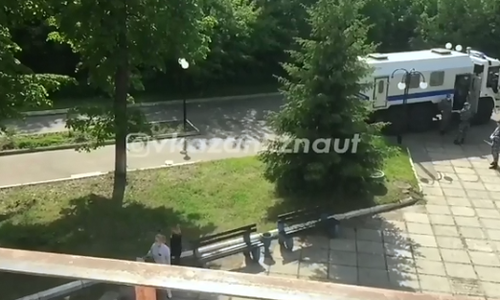 В казанском санатории «Ливадия» взбунтовались вахтовики. Их пришлось усмирять силовикам В казанском санатории «Ливадия» взбунтовались вахтовики. Их пришлось усмирять силовикам