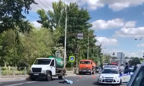 В Казани около речного порта насмерть сбили пешехода В Казани около речного порта насмерть сбили пешехода
