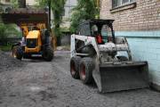 Чиновники отчитались, что ремонт дорог во дворах идет по плану Чиновники отчитались, что ремонт дорог во дворах идет по плану