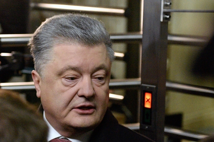 Порошенко испугался за российские соцсети на Украине Порошенко испугался за российские соцсети на Украине