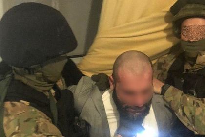 Россиянин ограбил нескольких жителей и пригрозил взорвать дом на Украине Россиянин ограбил нескольких жителей и пригрозил взорвать дом на Украине