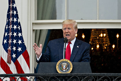 Трамп раскрыл личность автора своих сообщений в соцсетях Трамп раскрыл личность автора своих сообщений в соцсетях