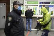 Карантин в Украине продлен: какие требования к гражданам установил Кабмин Карантин в Украине продлен: какие требования к гражданам установил Кабмин
