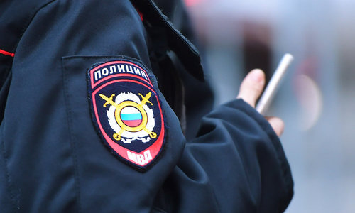 Соцсети: житель Казани сломал полицейскому нос и получил два выстрела в ногу Соцсети: житель Казани сломал полицейскому нос и получил два выстрела в ногу