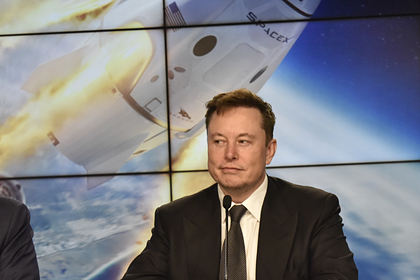 Илон Маск обозвал богатейшего человека мира Илон Маск обозвал богатейшего человека мира