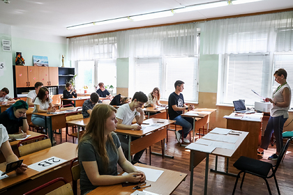 В России попросили смягчить ЕГЭ из-за пандемии В России попросили смягчить ЕГЭ из-за пандемии