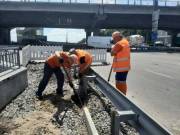 Велосипедная дорожка на съезде с моста Метро появится на следующей неделе Велосипедная дорожка на съезде с моста Метро появится на следующей неделе