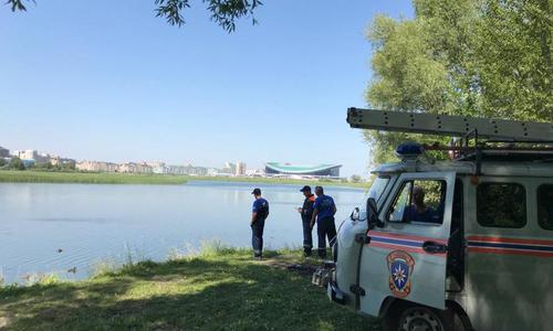 В Казанке всплыло тело в плавках: казанские спасатели вытащили из воды страшную находку В Казанке всплыло тело в плавках: казанские спасатели вытащили из воды страшную находку