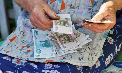 «Я за то, чтоб дали деньги»: татарстанцы хотят, чтоб государство выделило пенсионерам по 15 тысяч