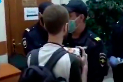 Песков прокомментировал инцидент с пострадавшим на голосовании журналистом Песков прокомментировал инцидент с пострадавшим на голосовании журналистом