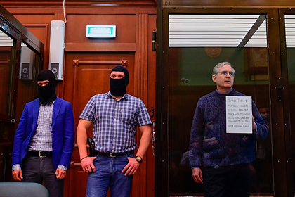 МИД прокомментировал слухи об обмене Уилана на заключенных в тюрьмах США россиян МИД прокомментировал слухи об обмене Уилана на заключенных в тюрьмах США россиян