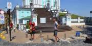 Андреевскую церковь отгородили от авто Андреевскую церковь отгородили от авто