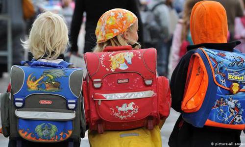 Россияне отказываются от кредитов для сбора детей в школу Россияне отказываются от кредитов для сбора детей в школу