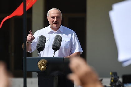 Лукашенко пообещал без предупреждения реагировать на нарушения границы Лукашенко пообещал без предупреждения реагировать на нарушения границы