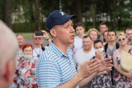 Цепкало рассказал о способе лишить белорусскую милицию зарплаты Цепкало рассказал о способе лишить белорусскую милицию зарплаты