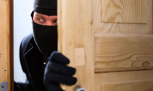 40-летнего жителя Казани осудили за грабеж 40-летнего жителя Казани осудили за грабеж