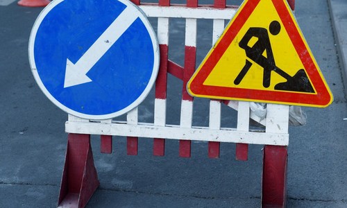 Сразу на нескольких участках дороги в Казани ограничили движение до декабря Сразу на нескольких участках дороги в Казани ограничили движение до декабря