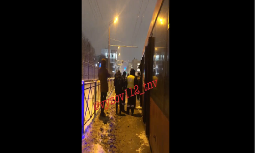 В центе Казани автобус сбил насмерть девушку и протащил ее несколько метров В центе Казани автобус сбил насмерть девушку и протащил ее несколько метров