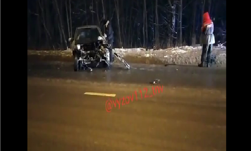 Водитель разбил автомобиль и сбежал с места аварии в Казани