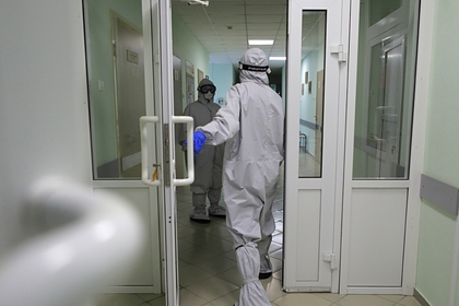 Новосибирская медсестра объяснила таскание ребенка за волосы в больнице Новосибирская медсестра объяснила таскание ребенка за волосы в больнице