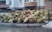 Киевлян штрафуют за строительный мусор во дворах Киевлян штрафуют за строительный мусор во дворах