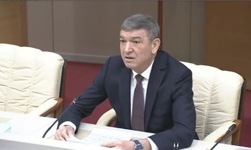 Министр по делам гражданской обороны и ЧС Татарстана предложил сократить новогодние каникулы Министр по делам гражданской обороны и ЧС Татарстана предложил сократить новогодние каникулы
