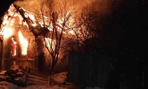 При пожаре дачного дома в Татарстане сгорел житель Удмуртии При пожаре дачного дома в Татарстане сгорел житель Удмуртии